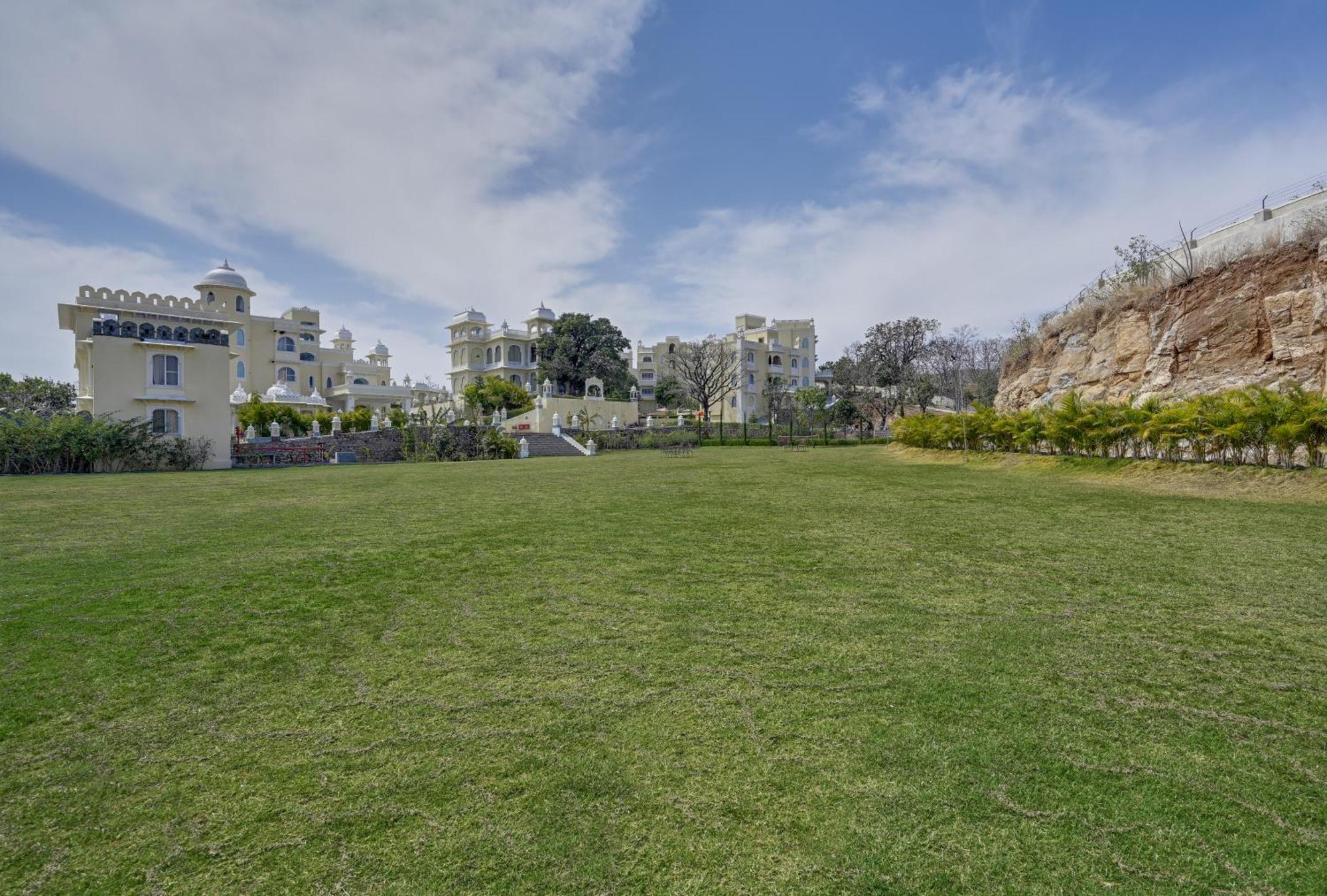 The Everest Hill Resort Kumbhalgarh Exterior photo