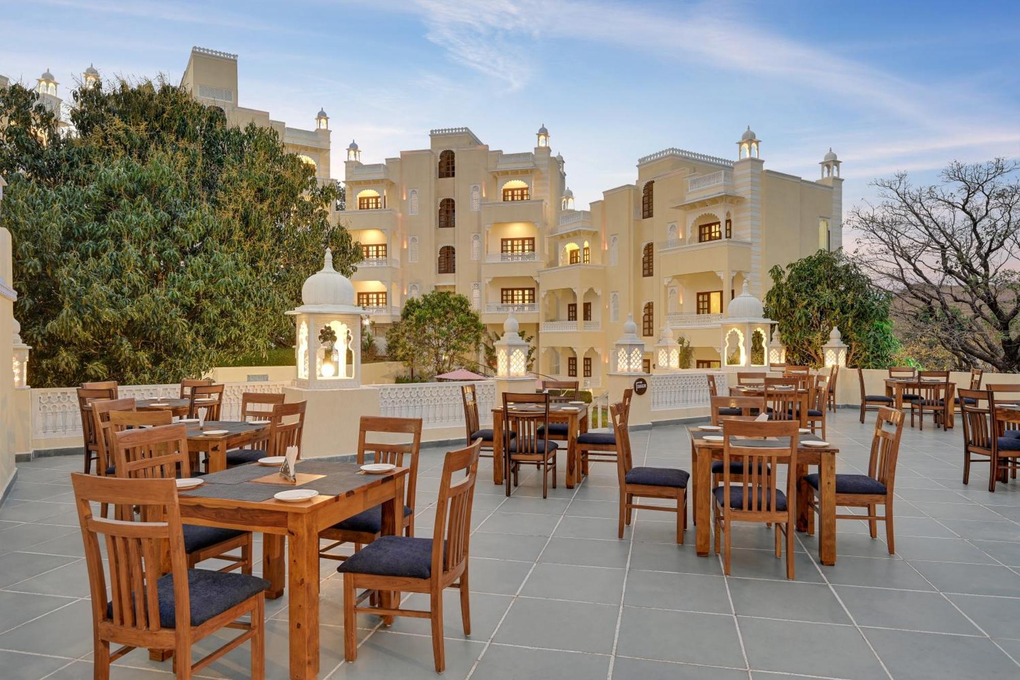 The Everest Hill Resort Kumbhalgarh Exterior photo