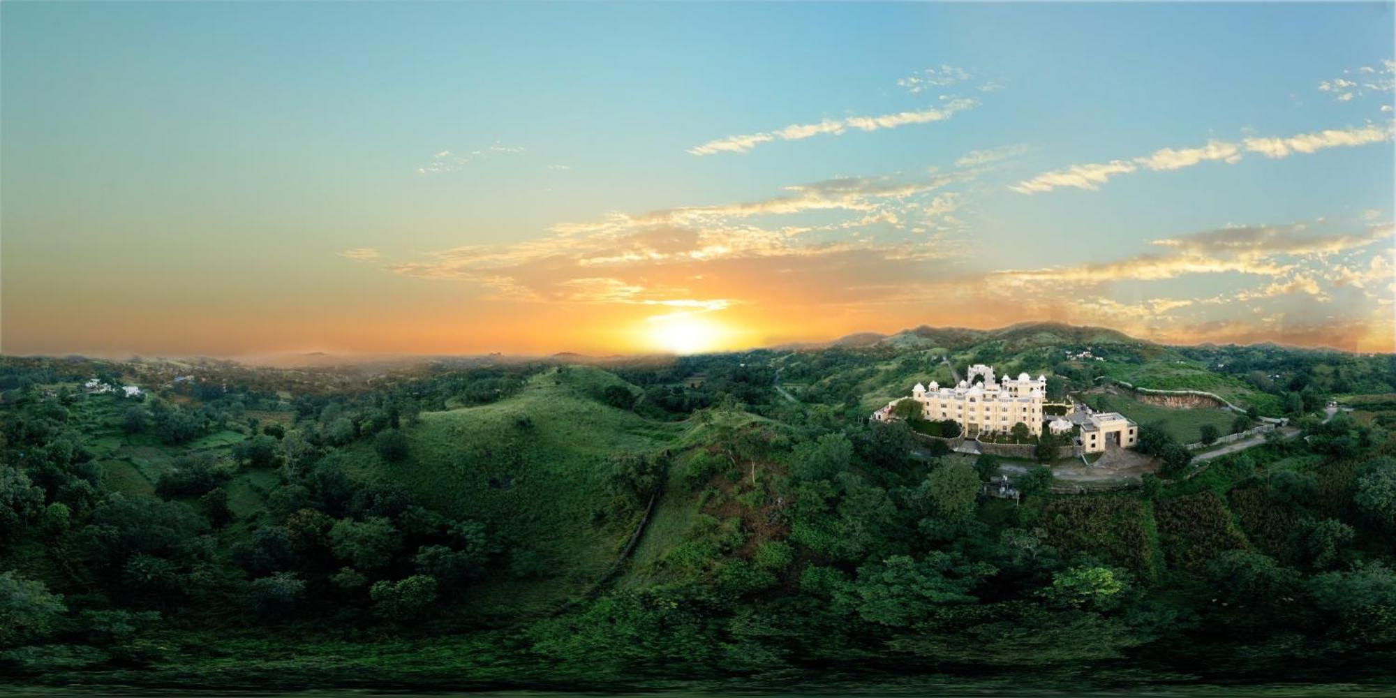 The Everest Hill Resort Kumbhalgarh Exterior photo